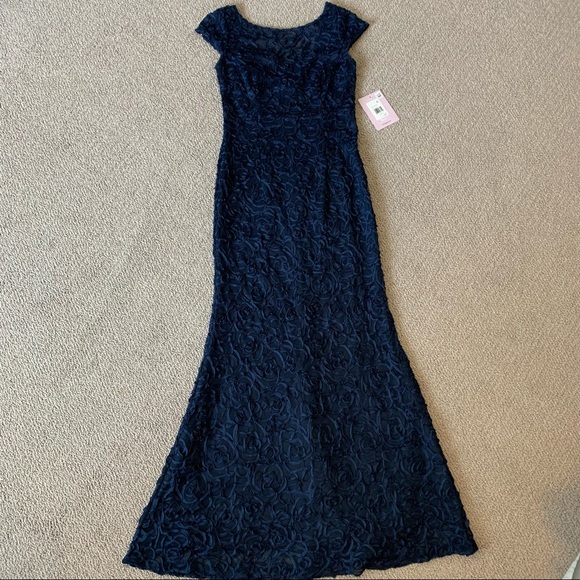 JS Collections Soutache Mermaid Gown NWT - Picture 6 of 12